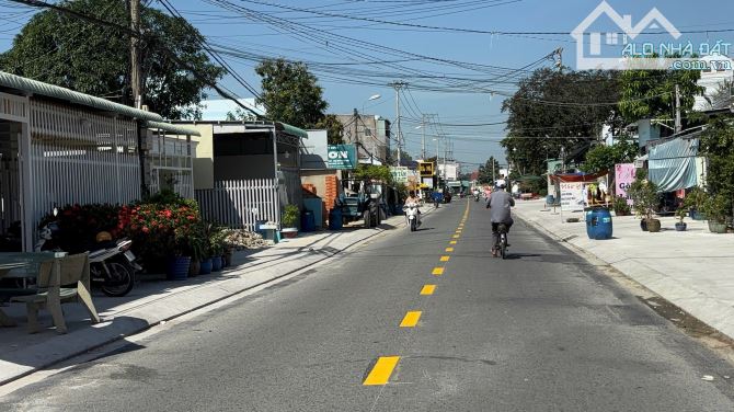 bán gấp lô góc 2 mặt tiền đường nhựa khu phố 6 củ chi - 1