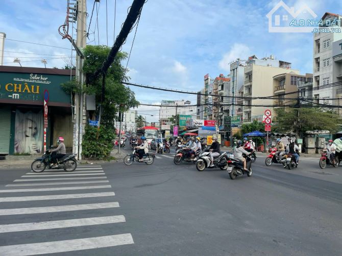 Bán Quỹ Đất Siêu Vị Trí  GÓC 2MT ngay  Nguyễn Gia Trí  có Gpxd 3H10T dự kiến 4550m2 sàn - 1