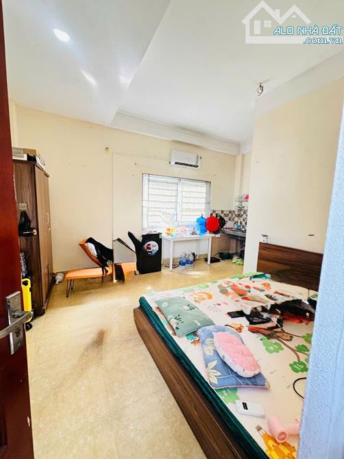Bán nhà Ngọc Khánh,LÔ GÓC 3 thoáng,THANG MÁY, dòng tiền 500triệu/năm ,DT 90m2  giá 16Tỷ - 1