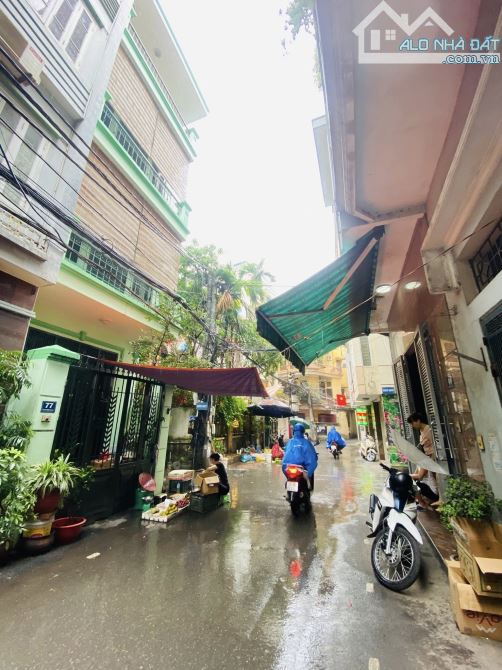 BÁN NHÀ LÔ GÓC, Ô TÔ, CẦU GIẤY DIỆN TÍCH 40M, 5 TẦNG, MẶT TIỀN 4.6M GIÁ NHỈNH 16 TỶ - 1