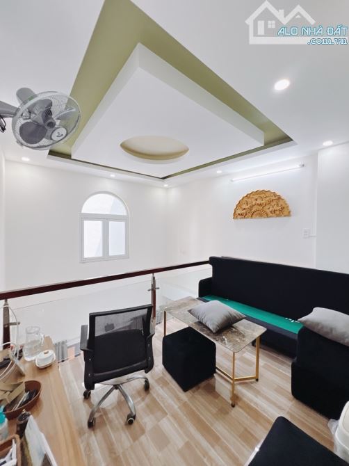 Bán nhà Quận 4, Tôn Thất Thuyết, gần hồ bơi Vân Đồn, 5 tầng, 41m2, ngang 4m, 6 tỷ - 1