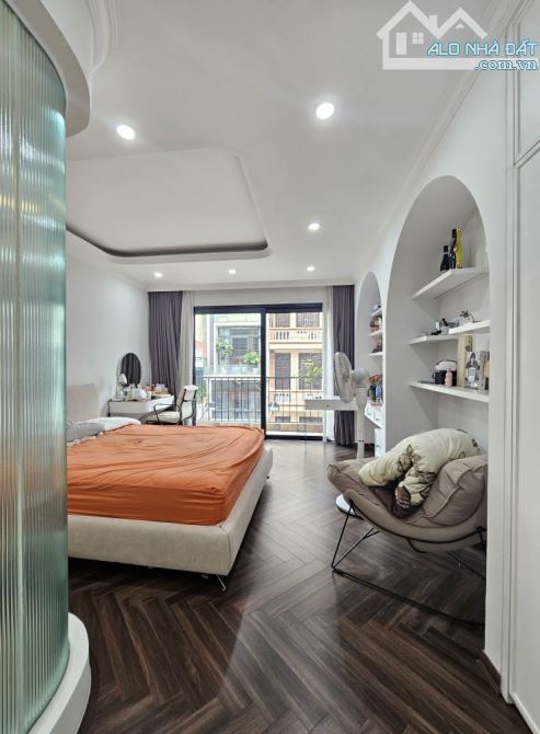 Bán nhà Hoa Lâm, Long Biên 50m², 4 tầng, giá 7.2 tỷ - 1