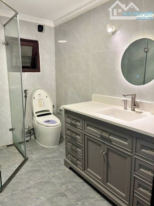 BÁN NHÀ PHỐ VŨ NGỌC PHAN, ĐỐNG ĐA, ĐẦU TƯ, Ô TÔ, DT 90M2* 5 TẦNG* MT 5.3M * GIÁ 23.5 TỶ - 12
