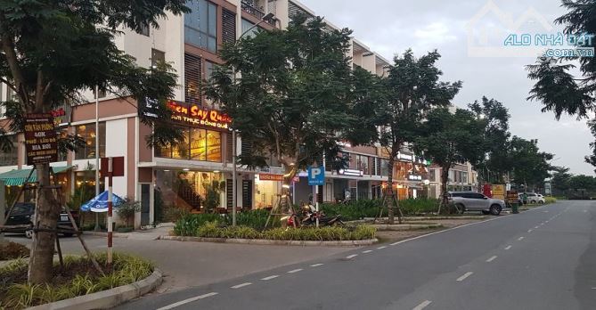 Bán Shophouse Gamuda - Trục chính VĐ3 - 2 mặt tiền - Sổ lâu dài - 13