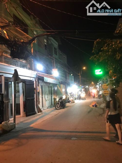 Bán nhà 3 Tầng, Xe Tải Tránh, SHR, 48m2, 1806 Huỳnh Tấn Phát, TT Nhà Bè, Giá 5.45 Tỷ. - 2