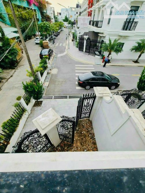 Giá gấp 6,5 tỷ. Bán nhà 1T2L kdc Tín Nghĩa gần Cây Dừa P. Quang Vinh đường CMT8. - 2