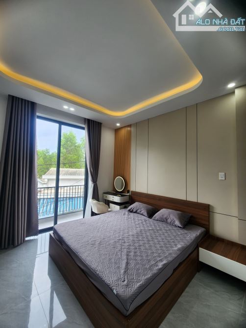 ♦♦♦ CHÍNH CHỦ GỬI THẠO BÁN NHÀ 3 TẦNG ĐẸP,KIÊN CỐ MỚI XÂY.KIỆT NGUYỄN PHUÓC NGUYÊN - - 2