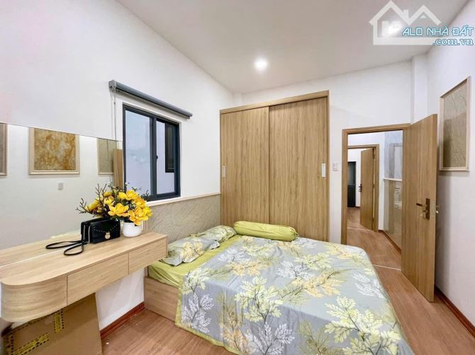 NGUYỄN THƯỢNG HIỀN P5 BÌNH THẠNH - 35 m2- 4 Tầng - 6 tỷ - 2