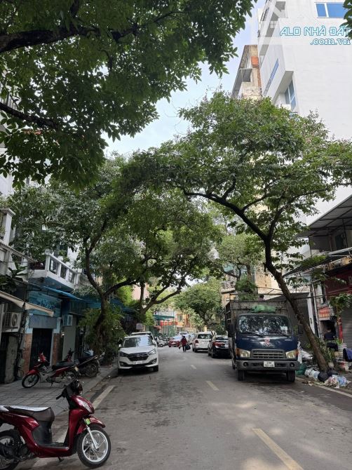 BÁN NHÀ CŨ ĐỖ HÀNH - SÁT LÊ DUẨN - HAI BA TRỪNG - MẶT TIỀN 7M VUÔNG VẮN - 2