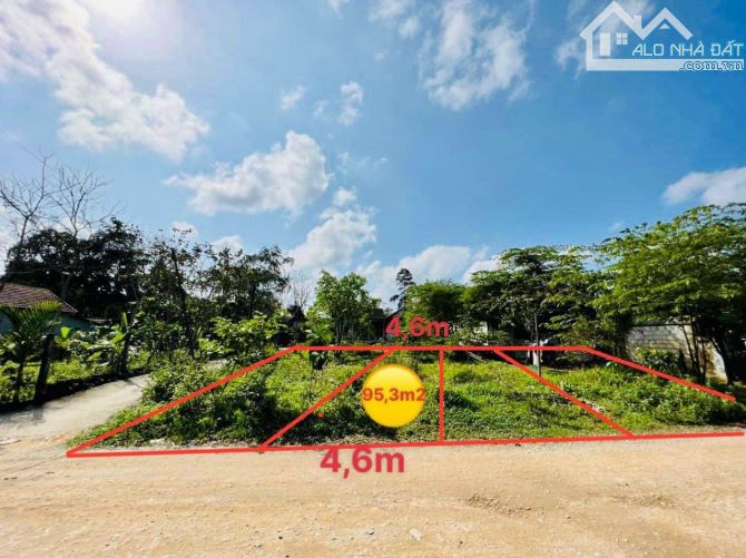 3 Lô Liền kề Mặt Tiền đường Huyền Trân Công Chúa - 2