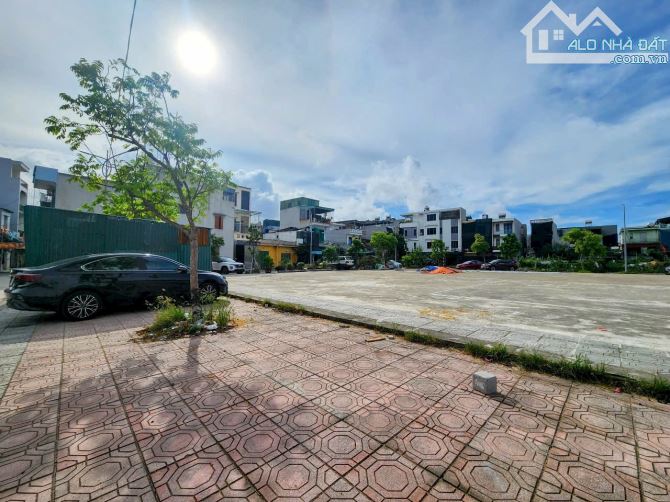 BÁN ĐẤT HƯỚNG ĐÔNG NAM PHƯỜNG TRẦN LÃM GẦN CHỢ ĐÂU KHU TỔ HỢP BỆNH VIỆN THÁI BÌNH - 2