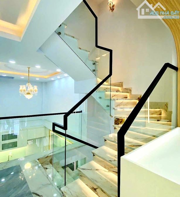 Bán Nhà 5Tầng Gò Vấp-4PN-40m2-Giá 5.3 Tỷ - 2