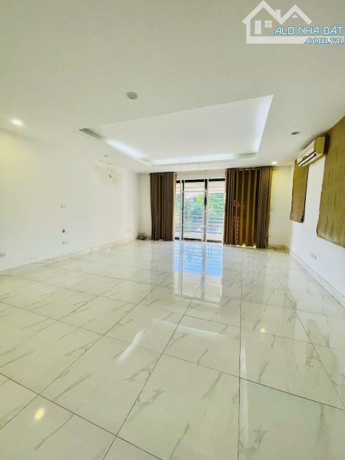 BÁN NHÀ PHỐ LẠC LONG QUÂN TÂY HỒ 36 TỶ  DT 120M2 MT 6M 7T THANG MÁY Ô TÔ TRÁNH DOANH - 2