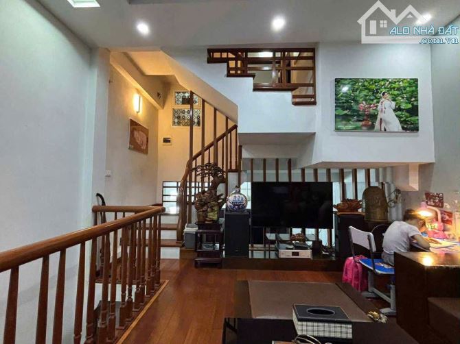 Bán nhà mặt phố Lý Thường Kiệt Hà Đông: 44m2*5T, mặt tiền 4,2m nhà đẹp full đồ ở luôn - 2