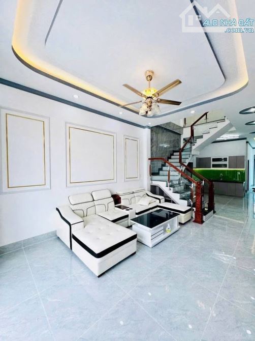 Chủ bán nhà lầu cách Cầu Hóa An, Huỳnh Văn Nghệ 10p - 2