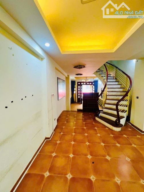 PHÂN LÔ DUY TÂN - DT 55M2 x 5T - MT 4M - 26,5 TỶ - VỈA HÈ - ÔTÔ TRÁNH - KINH DOANH - 2