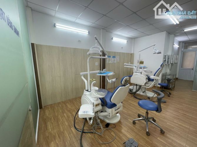 🏡 SIÊU HOT – NHÀ MẶT TIỀN NGUYỄN TẤT THÀNH, TRUNG TÂM PHÚ BÀI - 2