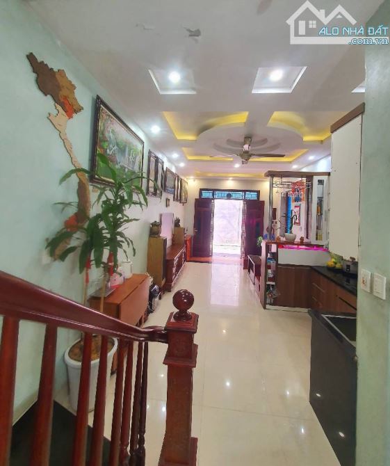 TRUNG OAI TIÊN DƯƠNG ĐÔNG ANH NHÀ 3 TẦNG MỚI TINH FULL NỘI THẤT  Ô TÔ THÔNG THOÁNG - 2