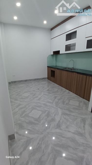 Thụy Phương, nhà đẹp 35m2, 5T, 2 thoáng, oto tránh 10m, tặng NT 6 tỷ hơn - 2