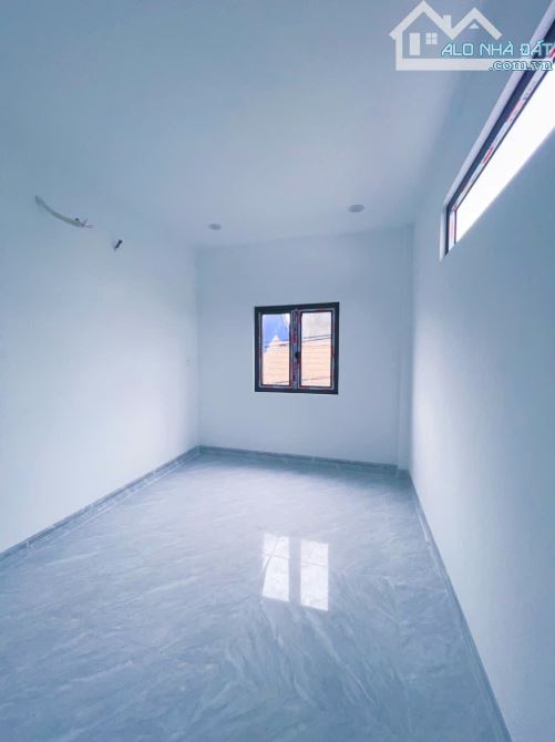 Nhà mới 1 Trệt 1 lầu  gần chợ 26 1 xẹc Nguyễn văn tiên phường Tân phong - 2