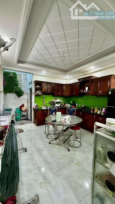 NHÀ 4 TẦNG MÁI THÁI SANG TRỌNG, 65M2, HXT, GẦN CHỢ HẠT ĐIỀU, CHỈ 5.95 TỶ TL - 2