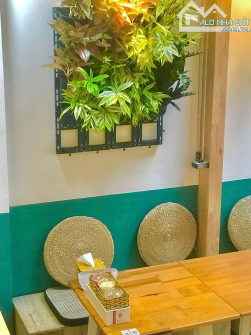 Bán nhà mặt tiền kinh doanh cực tốt đường 2/4 - Phường Vĩnh Thọ - TP.Nha Trang. Giá 10,5ty - 2