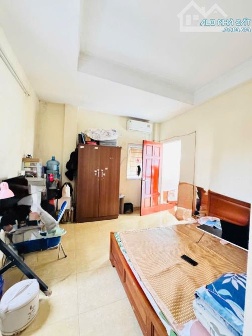 Bán nhà Ngọc Khánh,LÔ GÓC 3 thoáng,THANG MÁY, dòng tiền 500triệu/năm ,DT 90m2  giá 16Tỷ - 2