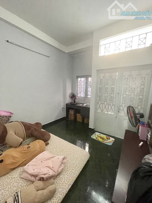 50m2 chỉ 6.35 tỷ Ngô Gia Tự, Quận 10, 4 phòng ngủ, 4 lầu, hẻm 3m - 2