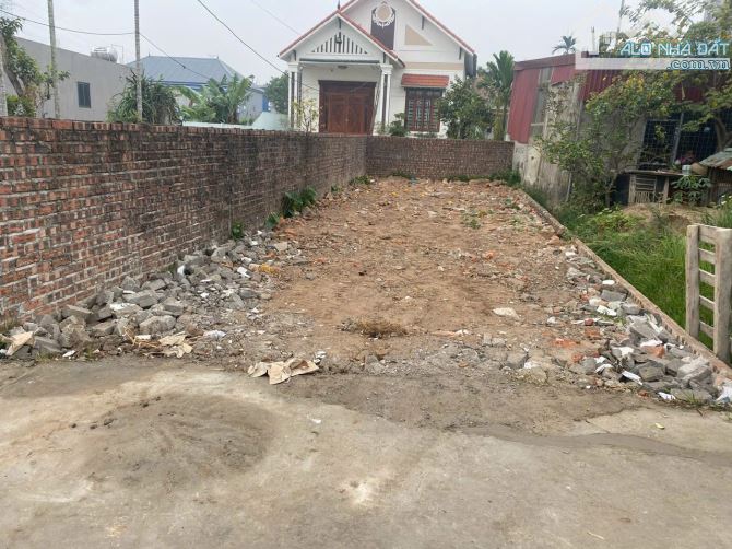 Bán đất Hoàng Lâu, 69,2m2. Ngõ rộng 5m ô tô tránh nhau - 2