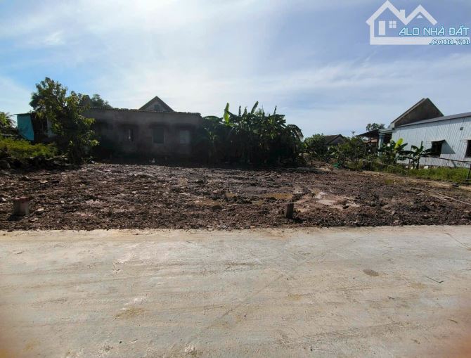 Đất Kiệt ô tô 5m Trần Hoàn, Cách Ngã 5 Thủy Lương chỉ 150m Giá này tìm k ra lô thứ 2 ạ - 1