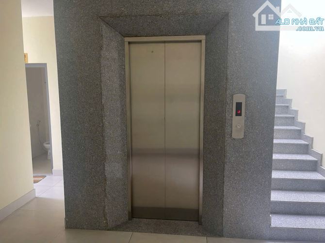 BÁN Mặt Tiền Kinh Doanh : 1 Hầm + 5 tầng - ĐỐI DIỆN CC MOONLIGHT. 6m x 34m - 2