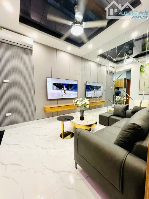 Cần bán gấp căn hộ phường Quan Hoa 68m2, 2PN, full nội thất - 2