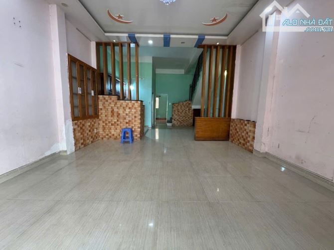 Bán Nhà 2 tầng đường APĐ09, phường APĐ, Q12, dt130,8 m²(5x26) Hẻm 5m.DÒNG TIỀN 10tr/th - 2