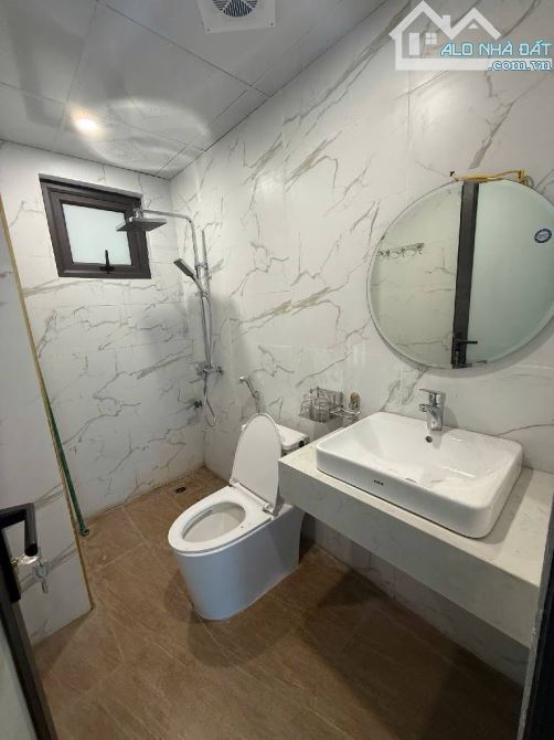 💥HIẾM - XUÂN PHƯƠNG-42M x 5 TẦNG- THANG MÁY -6.7 TỶ- Ô TÔ - 2