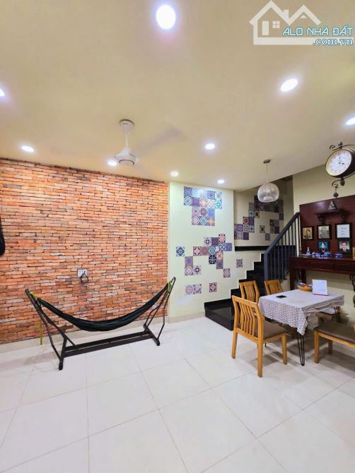 HIẾM! 4TỶ - NHÀ 2TẦNG MỚI, HẺM XE HƠI TRÁNH, NGUYỄN DUY TRINH, LONG TRƯỜNG. - 2