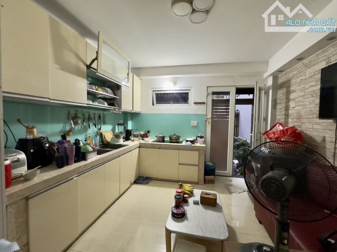 Bán nhà HXH Phan Đăng Lưu P3 Phú Nhuận - 53m2 - 5 tầng - 6PN - 11,99 tỷ TL - 2