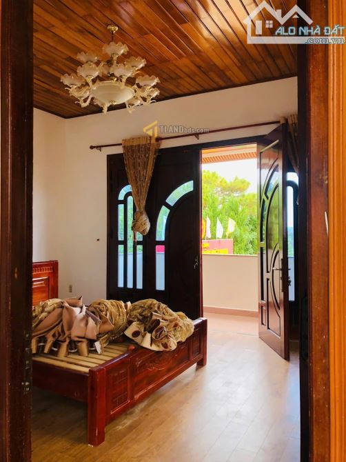 BÁN CĂN BIỆT THỰ 300M2 ĐANG CHO THUÊ 20 TRIỆU/ THÁNG - 8