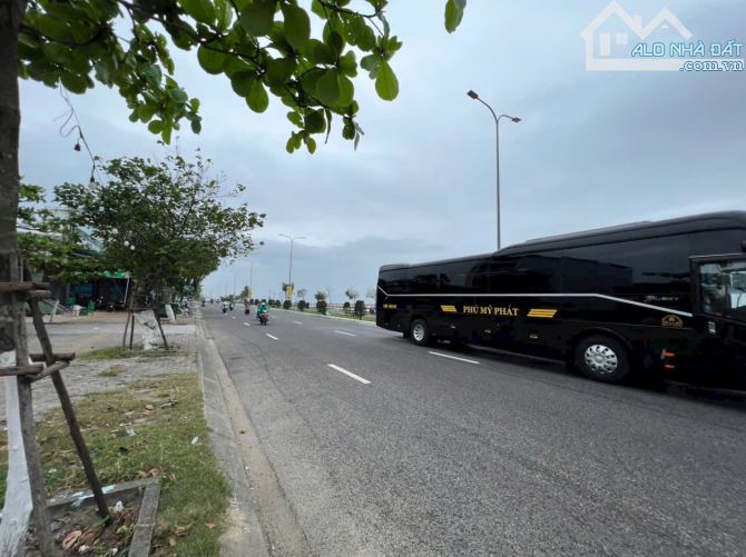 Bán 2 lô NGUYỄN TẤT THÀNH liền kề 250m2 view biển cực đẹp giá siêu tốt 🔥🔥 - 4