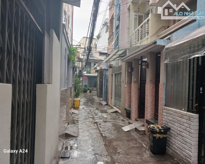 NHÀ CMT8 QUẬN 3 GIÁ QUẬN XA! CHDV Trung Tâm Gần CV Lê Thị Riêng, Chỉ 9.5 Tỷ! - 3