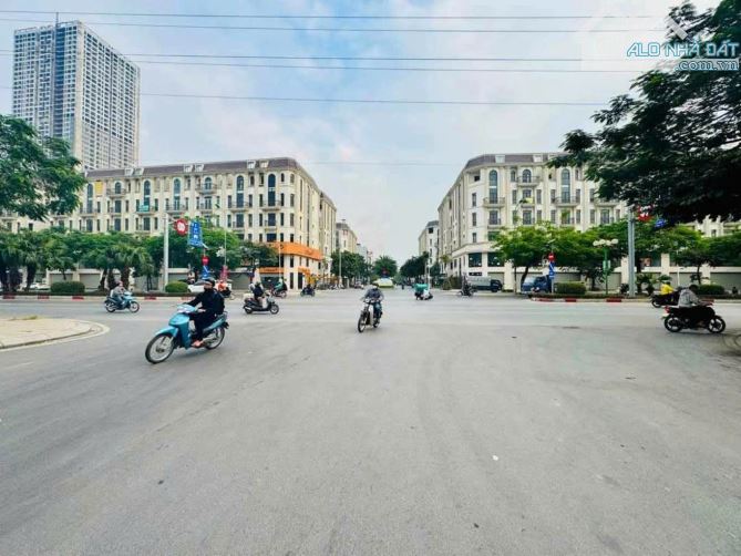 BIỆT THỰ SÂN VƯỜN KĐT VẠN PHÚC, HÀ ĐÔNG 175m2-4tầng-nhỉnh 38tỷ, Ô TÔ, KINH DOANH SẦM UẤT - 3