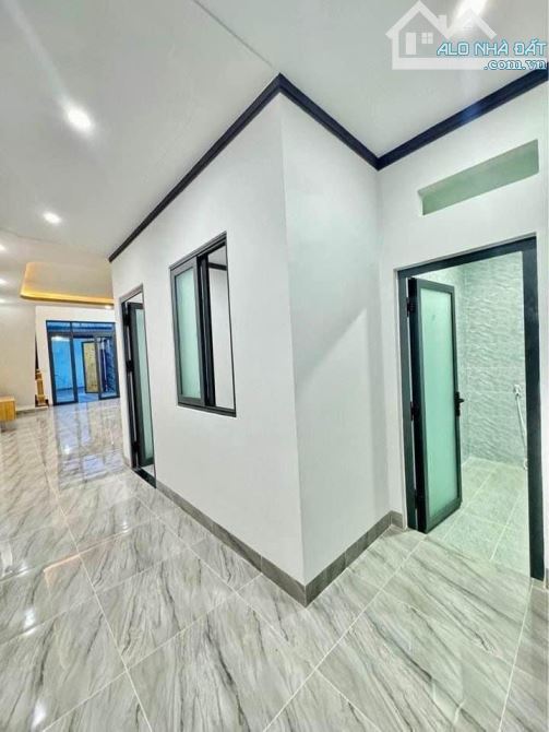 Chủ ngộp cần bán gấp căn gác lửng mới hoàn thiện cuối đường Đồng Khởi. Chỉ từ 550tr - 3