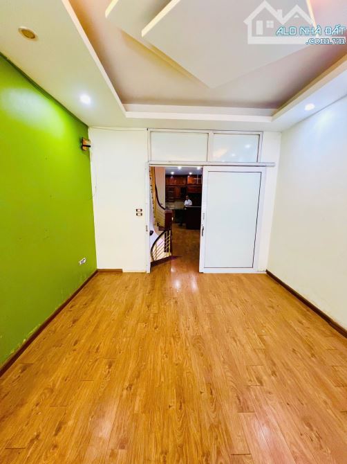 BÁN NHÀ MẶT NGÕ TO NHƯ MẶT PHỐ 25 TỶ 50m 5 TẦNG MT 4m VỈA HÈ 4 Ô TÔ TRÁNH DUY TÂN CẦU GIẤY - 3