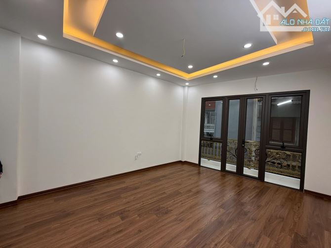 BÁN NHÀ PHỐ HOÀNG MAI GẦN ĐƯỜNG TAM TRINH, MẶT NGÕ ÔTÔ THÔNG, KINH DOANH, 5 TẦNG THANG MÁY - 3