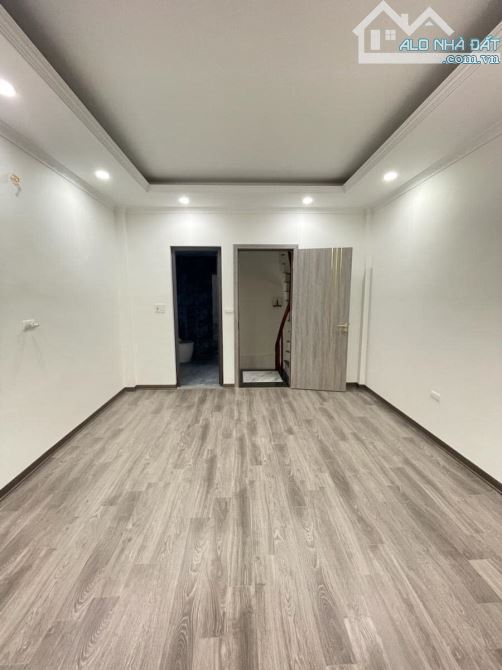 BÁN NHÀ MỚI HOÀNG MAI, HAI MẶT THOÁNG TRƯỚC SAU, ĐƯỜNG Ô TÔ THÔNG, KINH DOANH. - 3