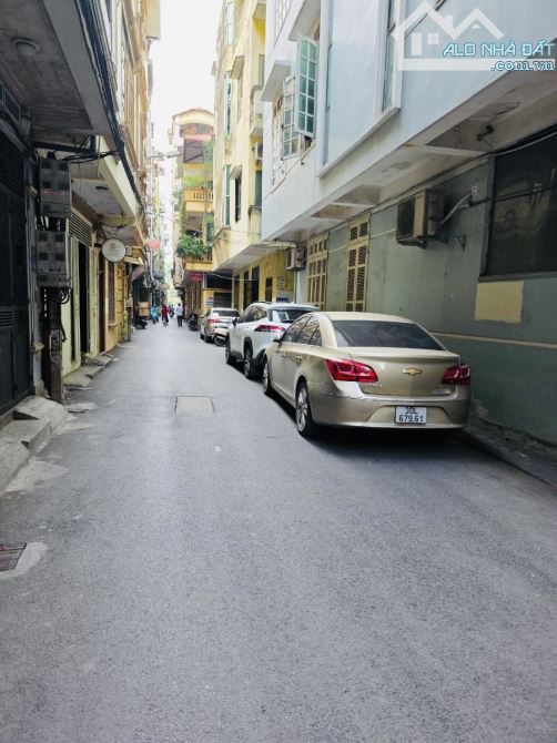 Bán Nhà Xuân Thuỷ 50m2, 4 Tầng, MT 8,3m, Ô Tô Tránh - Kinh Doanh Giá 20,9 Tỷ - 3