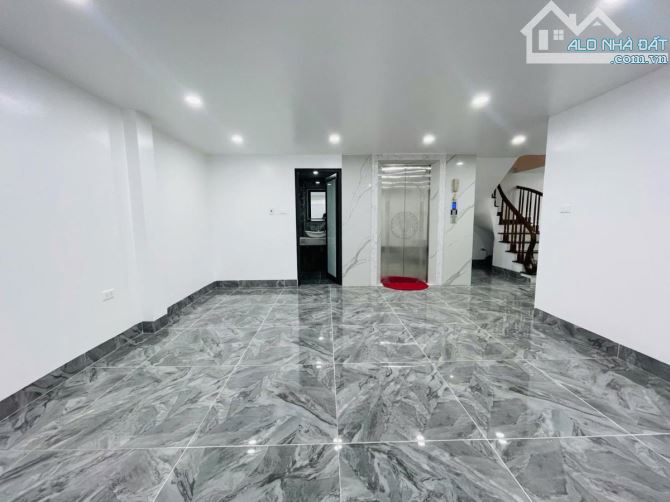 Bán Toà Nhà 7 Tầng Xây Mới full Nội Thất Nguyễn Đức Cảnh Hoàng Mai DT 105M Giá 29,5Tỷ. - 3