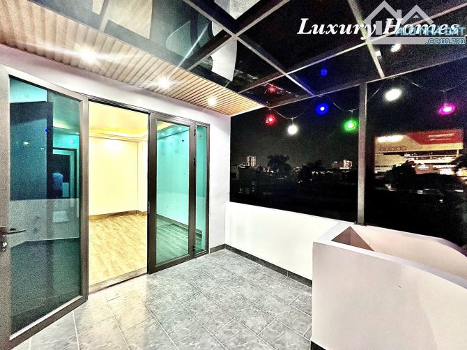 Bán Nhà Lê Lợi Ngõ Siêu Đẹp Thẳng Rộng Rãi - 3