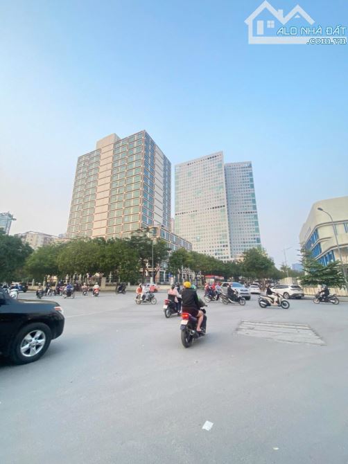 BÁN TOÀ NHÀ MẶT PHỐ NGUYỄN NHƯ UYÊN, CẦU GIẤY 192M2, MT 12m, 148 TỶ. - 3