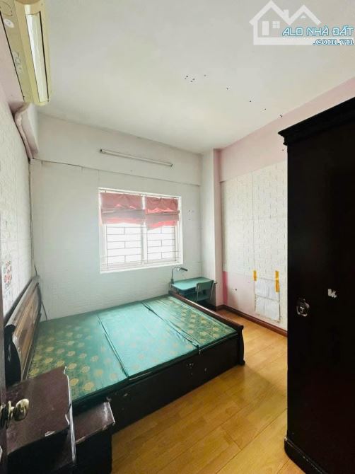 Bác Quý bán Chung cư gần Trường TH Dịch Vọng, P306, 56m2, 2PN, 4.05 tỷ, Cầu Giấy - 3