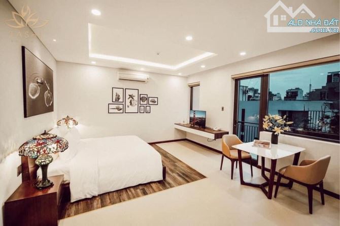 BÁN KHÁCH SẠN HÀNG CHUỐI - LÔ GÓC 3 MẶT THOÁNG - SẴN DÒNG TIỀN - 4